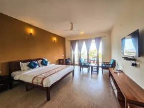 Wonder Mist Resort, Mahabaleshwar - Room