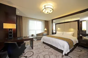 Grand Soluxe Zhongyou Hotel - Room