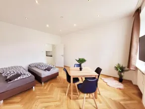 Donaufelder City Apartment - Zimmer