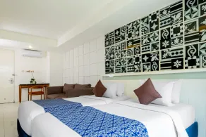 The Kanjeng Suites & Villas Sanur - Zimmer