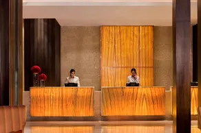 Courtyard by Marriott Gurugram Downtown - Reception