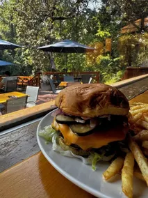The Lindsay Lodge - Restaurant