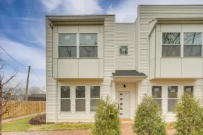 Townhome < 5 Mi to Naperville & Morton Arboretum - Innvendig