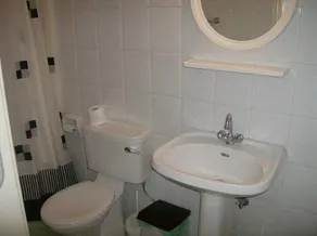 Rantzo Holiday Apartments - Bathroom