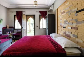 Palazzo con 2 ville e 2 piscine a Sidi Abdellah Ghiat - Camera