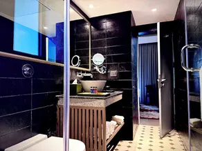 Corbett Hideaway & Stays - Baño