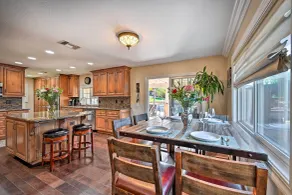 Vista Home w/ Pool ~ 11 Mi to Tamarack State Beach - Interior