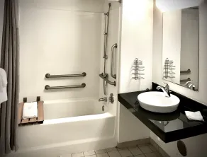 Travelodge by Wyndham Madison Heights MI - Salle de bain