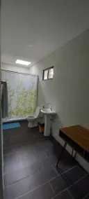 REEF ON THE WATER - Bathroom