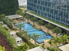 Raffles Jakarta - Pool