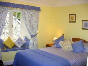 Polraen Country House Hotel - Room
