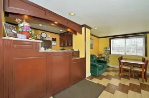 Americas Deluxe Inn- Marysville - Vestíbulo