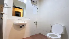 Regentown Near ICE BSD - Bathroom