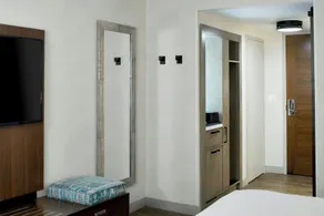 The Del Monte Lodge Renaissance Rochester Hotel & Spa - Room