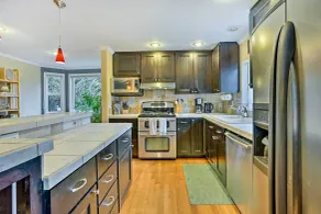 Home w/ Hot Tub: 7 Mi to Edmonds Waterfront! - Interiør