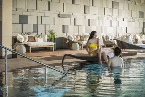 Four Seasons Hotel Tokyo at Otemachi - Pool
