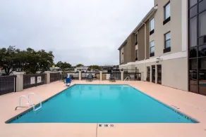 Holiday Inn Express & Suites - Morehead City by IHG - Piscine