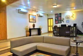 Hotel Metropolis - Reception