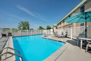 Quality Inn Selinsgrove - Pool