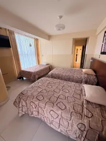Hotel Reyna - Zimmer