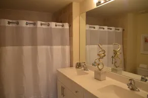 Fort Myers Luxury Vacation Condo - Badeværelse