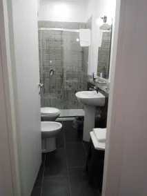 Napoli Garibaldi Luxury - Badezimmer