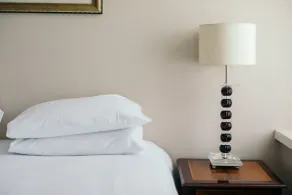 Royal Hotel, Bar & Grill - Room
