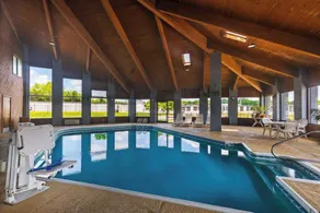 Days Inn by Wyndham Glasgow - Piscine