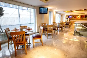 Hotel Plaza Calzada - Restaurante