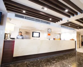 First House Hotel - Réception
