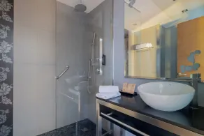 Hotel Colonial Barcelona - Salle de bain