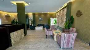 Roushan Resort  - Reception