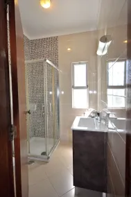 Delightful single-storey villa, private pool, free air conditioning and wifi - Badezimmer