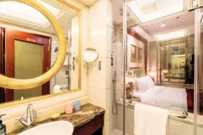 Dalian Dynasty International Hotel - Bathroom