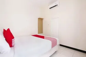 Hotel O Cozy Residence Syariah - Room