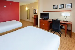 Courtyard Louisville Northeast - Room