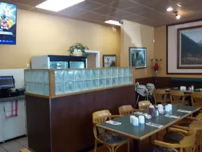 Fuller Lake Chemainus Motel - Restaurant