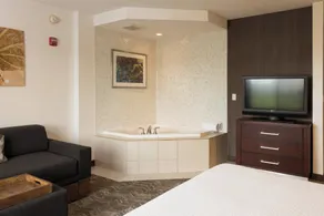SpringHill Suites Quakertown Pennsylvania - Pool