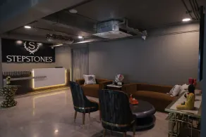 Stepstones Hotels and Inn - Reception