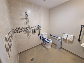 Trivia House - Bathroom