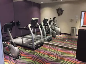 Days Inn & Suites by Wyndham Bonita Springs North Naples - Salle de remise en forme