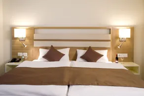 Hotel Goldener Knopf - Chambre