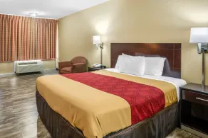 Econo Lodge near Missouri University of Science and Technology - Chambre