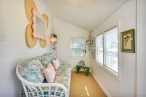 Bungalow w/ Large Yard: 8 Mi to Cape Charles Beach - Innvendig