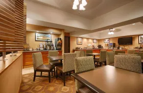 Mishawaka Inn - Restaurant