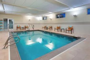Courtyard Fort Wayne Downtown at Grand Wayne Convention Center - Piscine