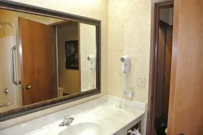 Quality Inn Kingdom City I-70 - Salle de bain