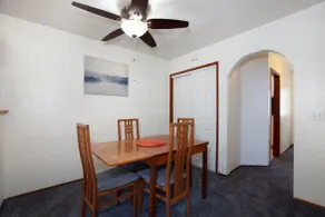 Convenient 2 bedroom, walk to Bart, 10 min to Berkeley - Spiseområde på rommet
