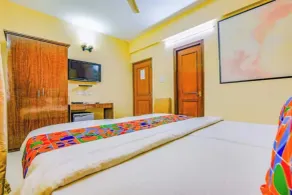 FabHotel New Kolkata Residency Inn - Nr. Axis Mall - Camera