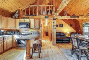 Waterfront Anglers Oasis in The Maine Highlands! - Interiør